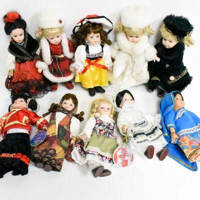 Dolls of the World Collection - 10 Dolls