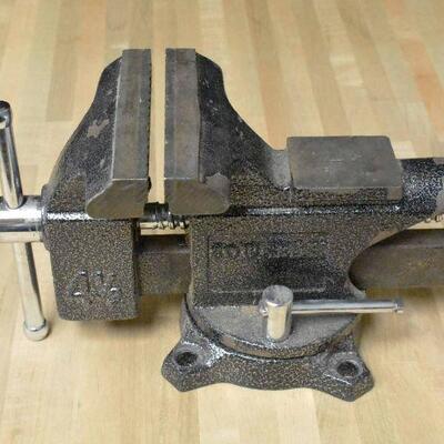 Columbian Swivel Bench Vise