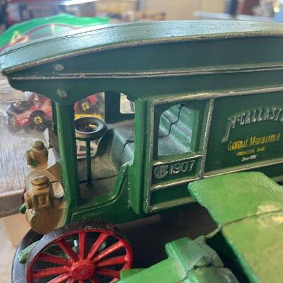 Vintage McCallaster 1907 cast iron green truck wagon 