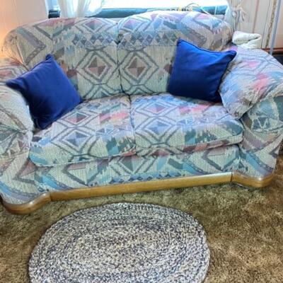 $20 for this sofa too! 