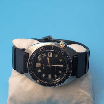 Rare HTF Original Seiko 6105-8009 Divers Watch - Automatic