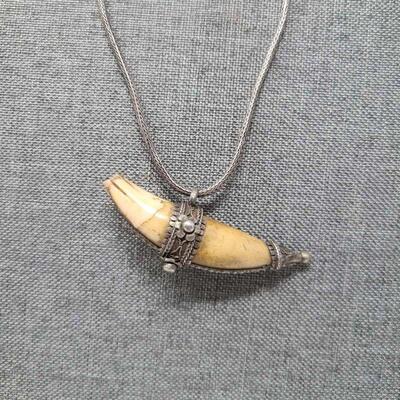 Middle Eastern Tiger? Tooth Silver Pendant Necklace