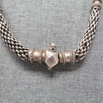 Middle Eastern Silver Snake Chain Necklace