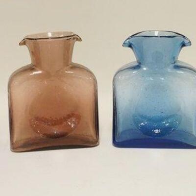 1035	4 BLANKO CARAFES W/DOUBLE POURING SPOUTS, 4 DIFFERENT COLORS
