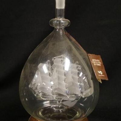 1002	CUTTY SARK GLASS SHIP IN A BOTTLE W/STAND & ORIGINAL TAG, 12 3/4 TOTAL HEIGHT
