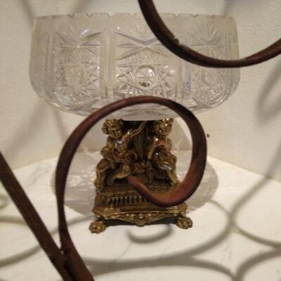 Large centerpiece Crystal bowl with brass base