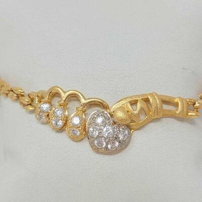 1587: Gold Hear Bracelet