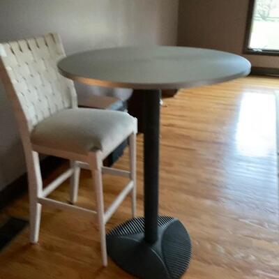 Bistro metal table