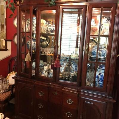 Mahogany Dining Room Suit - Hutch, Server, Table and Chairs