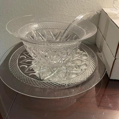 Imperial Cape Cod punch bowl/ 12 cups and ladle