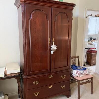 Ethan Allen Georgian court Armorie/TV/closet