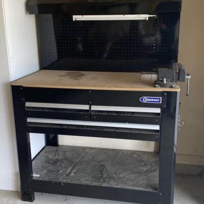 Kobalt Workbench / Table with Vise