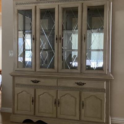 Ivory China Cabinet w Etched Glass & Carved Detail