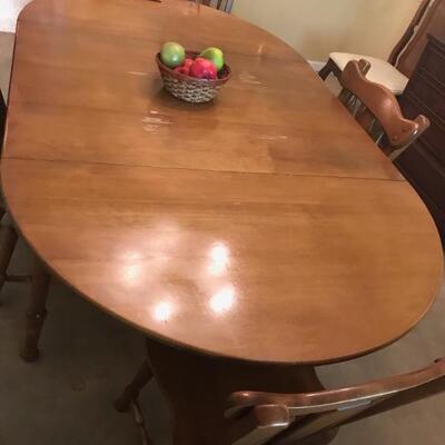 drop leaf dining table $79 as is
722 X 42 X 29 1/2