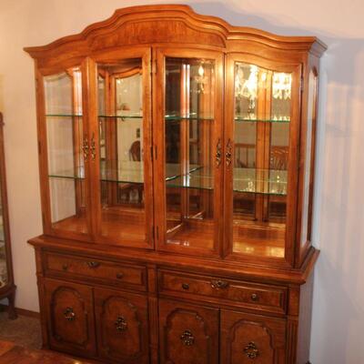 Gorgeous, lighted Thomasville display hutch.