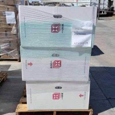 #2800 â€¢ 12 Boxes Of 25 Mascache Staff Scrubs. Sizes Range Between Medium-3XL