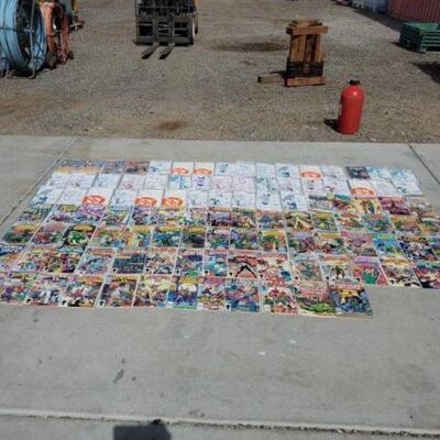 #4572 â€¢ Assortment Of Comic Books
