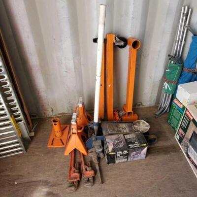 #4002 â€¢ Hydraulic Jack, Jack Stands, Engine Stands, Wrenches, and More
