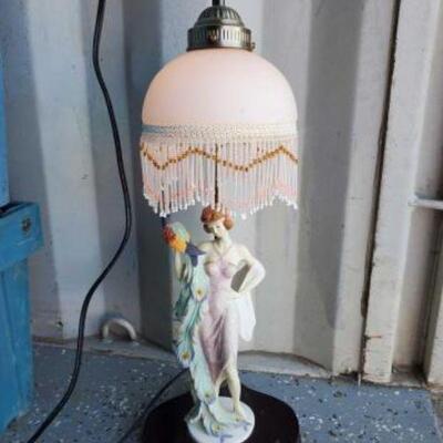 #5006 â€¢ The Crosa Collection Lamp