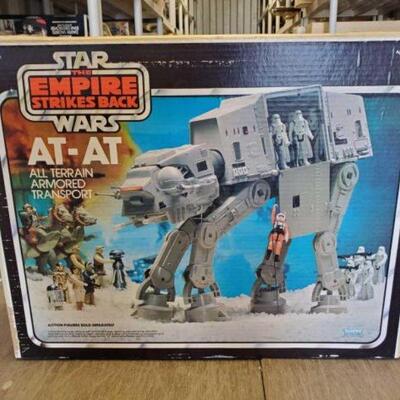 #4036 â€¢ Kenner Star Wars The Empire Strikes Back AT-AT Toy in Original Box
