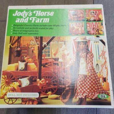 #4013 â€¢ Vintage Jody's Horse and Farm Set in Original Box