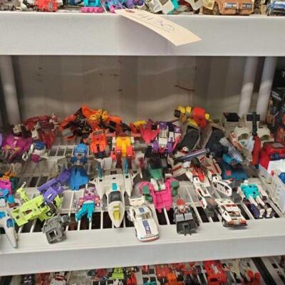#4132 â€¢ Vintage Transformers Toys