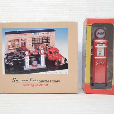 5134 • NEW! Snap-On Limited Edition Working Truck Set amd Die Cast
