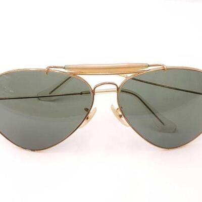 #1124 • Vintage Ray-Ban Aviator Sunglasses