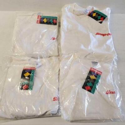 #5210 • 4 XL Snap-On Shirts