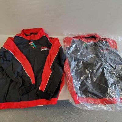 #5220 • 2 XL Snap-On Windbreakers
