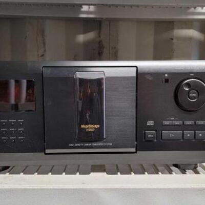 #4526 â€¢ Sony Compact Disc Player. Model No. CDP-CX225.
