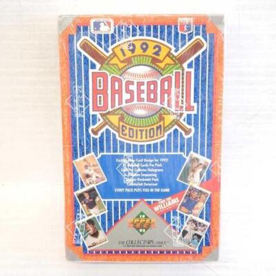 #5156 • NEW! 1992 Baseball Edition - The Collectors Choice