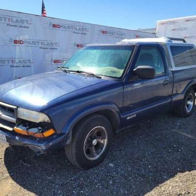 #490 • 2001 Chevrolet S10: : Sold on Non Op 
Year: 2001
Make: Chevrolet
Model: S10
Vehicle Type: Pickup Truck
Mileage:  152,353
Plate:...