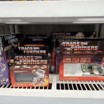 #4122 â€¢ Vintage Transformers Boxes