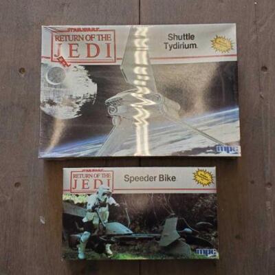 #4070 â€¢ Star Wars Speeder Bike and Shuttle Tydirium in Original Boxes. 