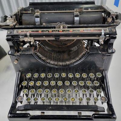 typewriter