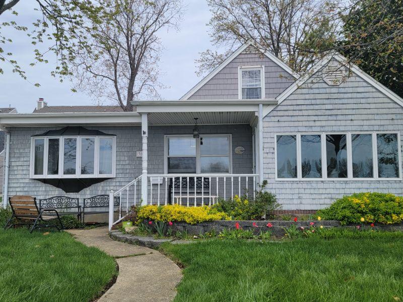 CALLING ALL COLLECTORS OF EVERYTHING...MANASQUAN...3 DAY DESIGNER BLOW