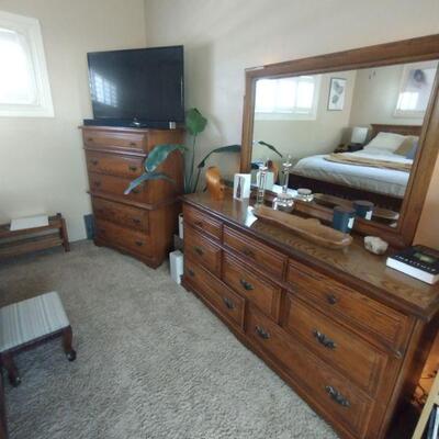 75% OFF bedroom furniture