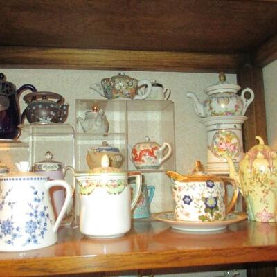 Tea Pot Collection 