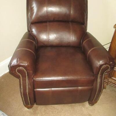 Raymour & Flanigan Leather Nail Head Recliner 