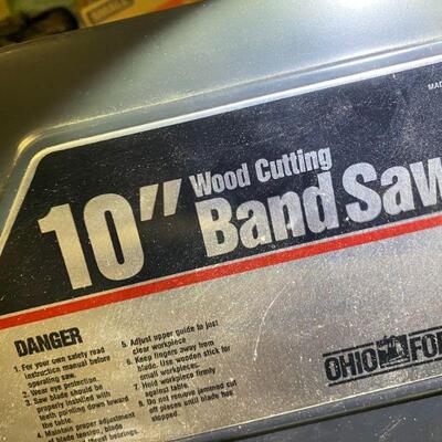 Band Saw 10 in. Wood Cutting View 2