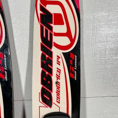 WATER SKIS | Obrien Celebrity 64 in. water skis with 100 ft. line ski tow rope