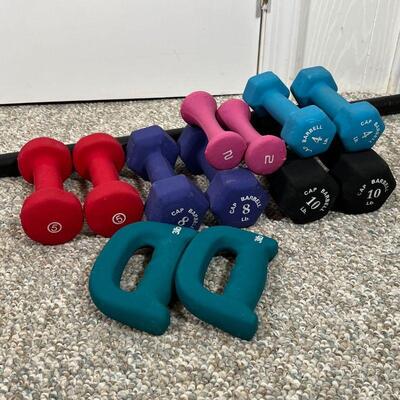 GROUP RUBBER WEIGHTS | Exercise weights, including 2lb, 3lb, 4lb, 5lb, 8lb and 10lb dumbbells plus a body bar