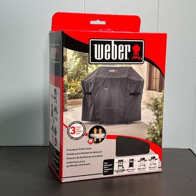 NEW WEBER GRILL COVER | New in box and sealed, #7139; for grills measuring 42 x 27 x 51 in. 