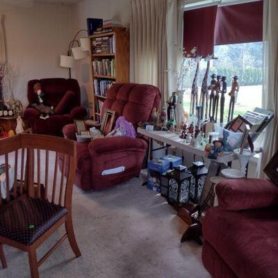 Excellent recliners, antiques