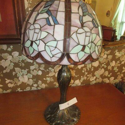 RETRO STAINED GLASS TIFFANY STYLE TABLE LAMP