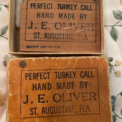 Vintage JE Oliver perfect turkey call