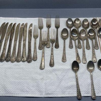 Rogers and Son Flatware 
27 Pcs