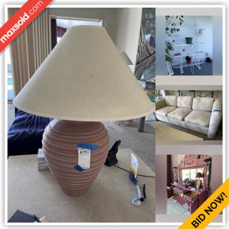 Los Angeles Online Auction Rising Glen Road