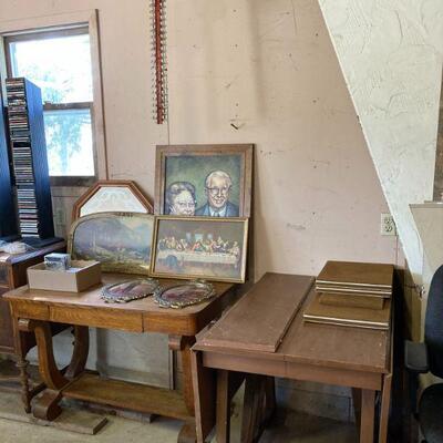 Tables and pictures